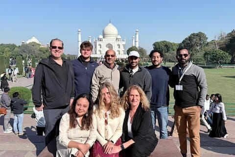 Ganztägige Taj Mahal, Agra Fort & Baby Taj Tour von Delhi mit dem Auto