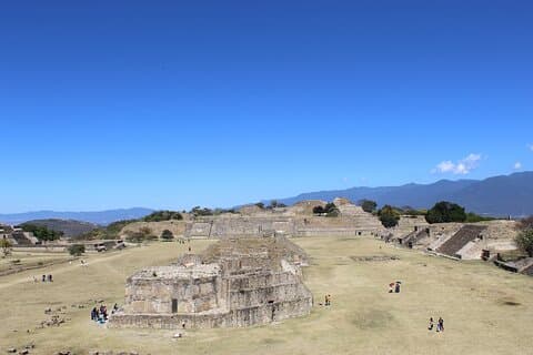 Tour to Monte Alban, Black Mud, Waist Loom and Alebrijes