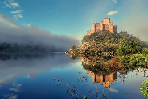 From Lisbon: Private Medieval Castles Day Tour