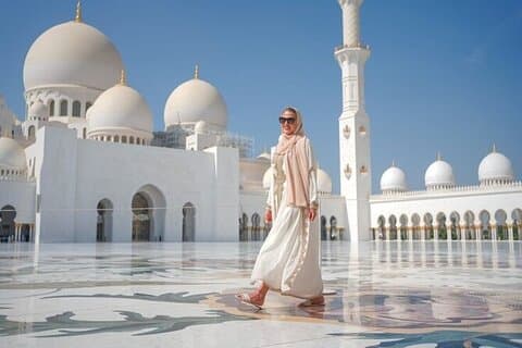 Tour privado por la ciudad de Abu Dabi desde Dubai