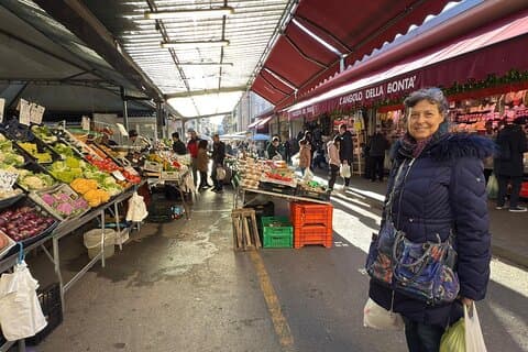 Rondleiding over de Civitavecchia Markt met privé kookles