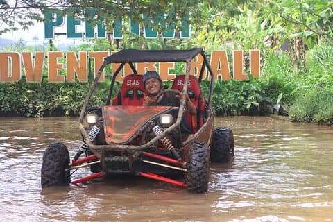 Tour por el Templo Buggy Ride & Tanah Lot : Aventura & Puesta de sol en Bali