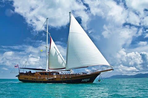 Excursión de un día al Parque Marino Koh Samui Ang Thong en velero