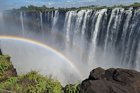 Visita alle Cascate Vittoria e al Parco Chobe con guida in inglese
