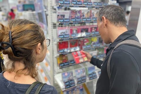 Descubra Tóquio de trem e a pé