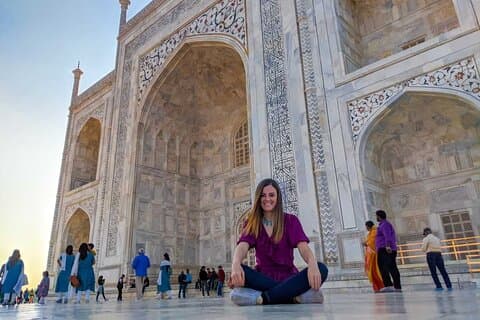 Taj Mahal bij Sunrise en Agra Day-Tour vanuit New Delhi met ontbijt