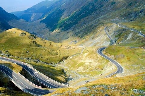 Von Bukarest: Tagesausflug Valsan Valley und Transfagarasan