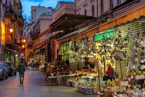 Tour to discover Monreale and Palermo and its street food