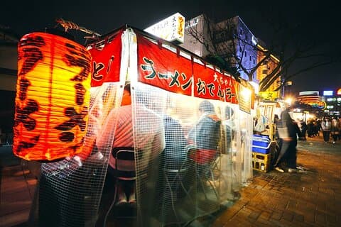 Fukuoka Evening Tours: Yatai, Izakaya, Karaoke and more