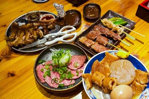 Kyoto Hidden Gem Food Tour em Fushimi