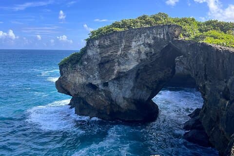 Indian Cave & La Planta Waterfalls