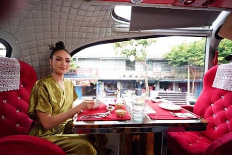 Visite guidée en bus avec menus étoilés au guide Michelin au départ de Bangkok