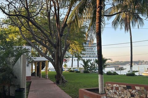 Descubre Antigua Tour desde Puerto Quetzal con almuerzo