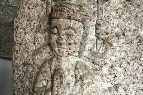 Buddhaer på et tempel og te ceremoni oplevelse