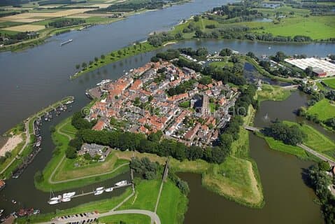 Private Tour von Rotterdam zu den Mühlen und Burgen historischer Städte