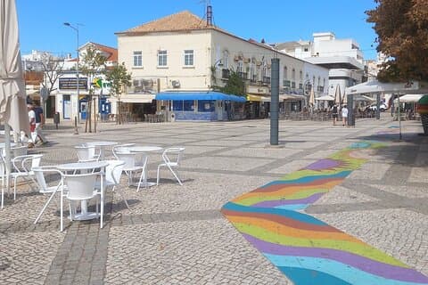 Self Guided Scavenger Hunt in Portimao