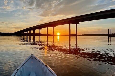 Hoteller i nærheden af Hilton Head Sunrise Kayak Tour