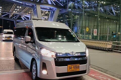 Private Transfer from Hotel to Bangkok Airport incl. tollway