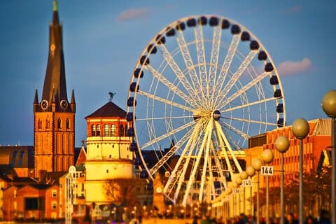 Amsterdam à Düsseldorf Pratique transfert de luxe