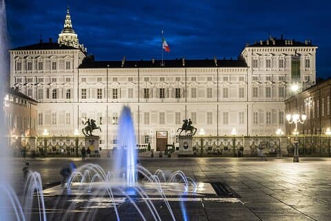 Turin : Königspalast + Turiner Audioguide & Italienischer Aperitif