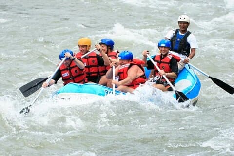 Kiulu White Water Rafting Gred I-II (Principiante)
