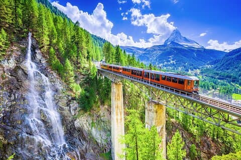Transfert privé direct de Bâle à Zermatt