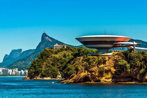 Hoteller i nærheden af Niemeyer's Masterpieces Across the Stunning Guanabara Bay