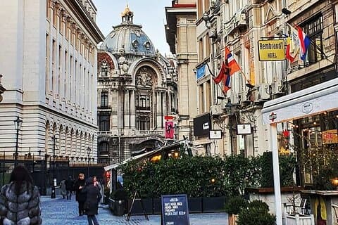 Old Court Bucharest of Dracula and Snagov Island Tour da Tumba