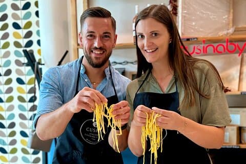 Madlavningskursus: Frisk pasta og tiramisu med vin ved Gardasøen