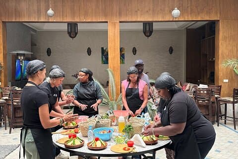 Cours de Cuisine avec le Chef MOHA dans Riad au Cœur de Marrakech