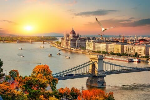 Private tour of Budapest with transfer from Vienna, Local Guide