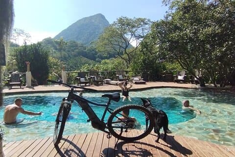 Electric Mountain Bike and Pool near Medellín (Adventure&relax)