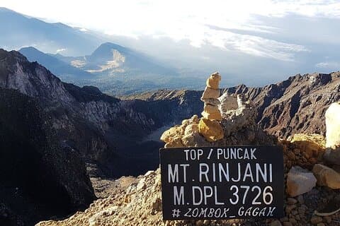 Mount Rinjani 3 Days 2 Nights Summit Lake and Hot Spring