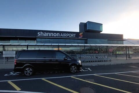 シャノン空港からキルケアキャッスルホテル、カーサービス