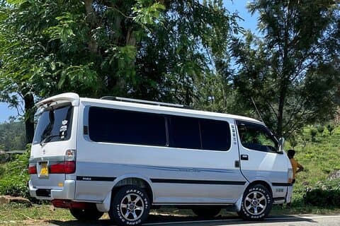 IR Sri lanka Colombo airport to kalpitiya hotel Van and Car Hire