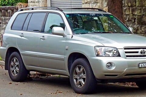 Privé taxi van Siem Reap naar Phnom Penh Engels gesproken chauffeur