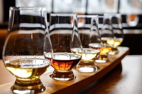 Whisky Tour Oban Glencoe Lochs Castle Privat tur fra Edinburgh