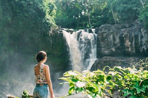 Ubud Tour med ATV Tubing Barong Dans och Vattenfall