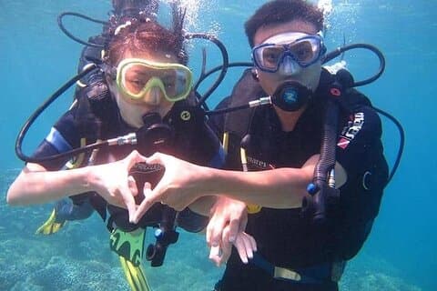 Nha Trang Dykning Tour Marine Park 2 Dyk för nybörjare
