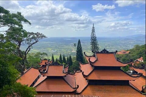 Mui Ne: Ta Cu Mountain, Lying Buddha, Cidade de Phan Thiet, Torre Cham