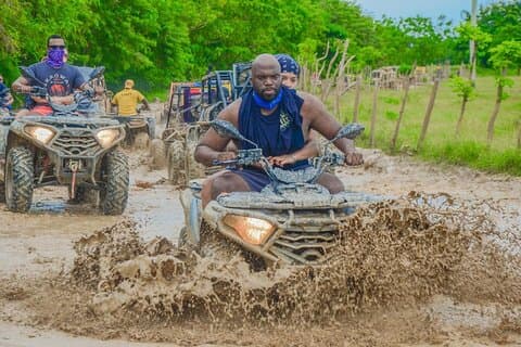 Adrenalin i 4X4 ATV genom Macao Beach, Cave, Cafe Tour och Tobacco