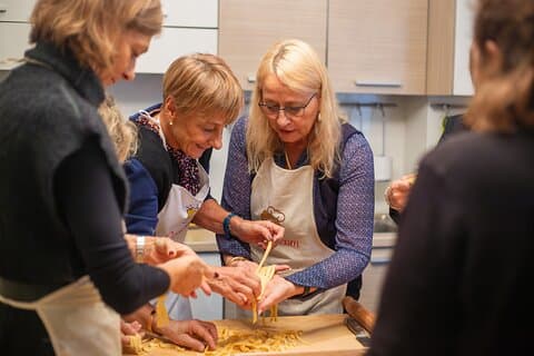 Clase de Pasta y Prosecco Hacer Tagliatelle en Valdobbiadene