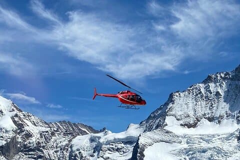 7Day-VIP Tour Climbe Mount Alpamayo 5957m com apoio de helicóptero