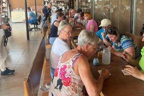 TÖPFERMALEREI & WEINVERKOSTUNG Tour vom Hafen Kusadasi