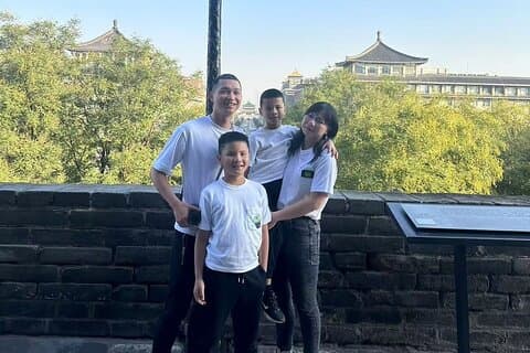 Excursão privada de 5 dias em Xian e Xangai em trem-bala sem hotel