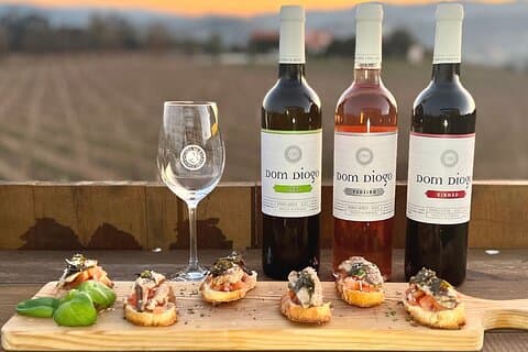 Discover the Indigenous Grape Varieties of the Basto Region