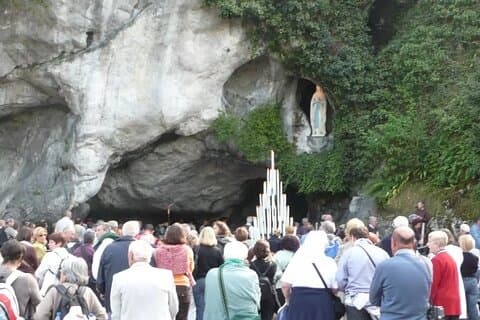 Excursão privada ao Santuário de Lourdes saindo de Toulouse