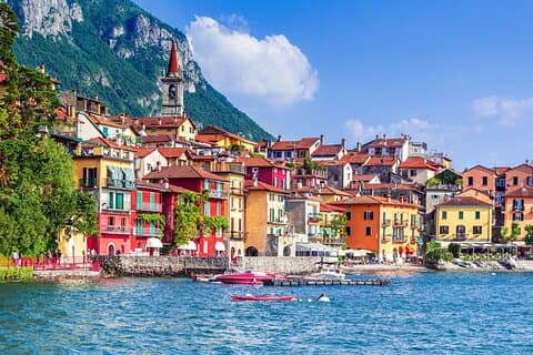 Bellagio og Varenna fra Como 4H privat bådtur med kaptajn
