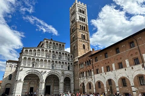 Lucca privat guidad stadsrundtur för barn och familjer