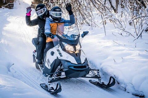 1 Hour Fairbanks Guided, Double Rider, Snowmobile Adventure